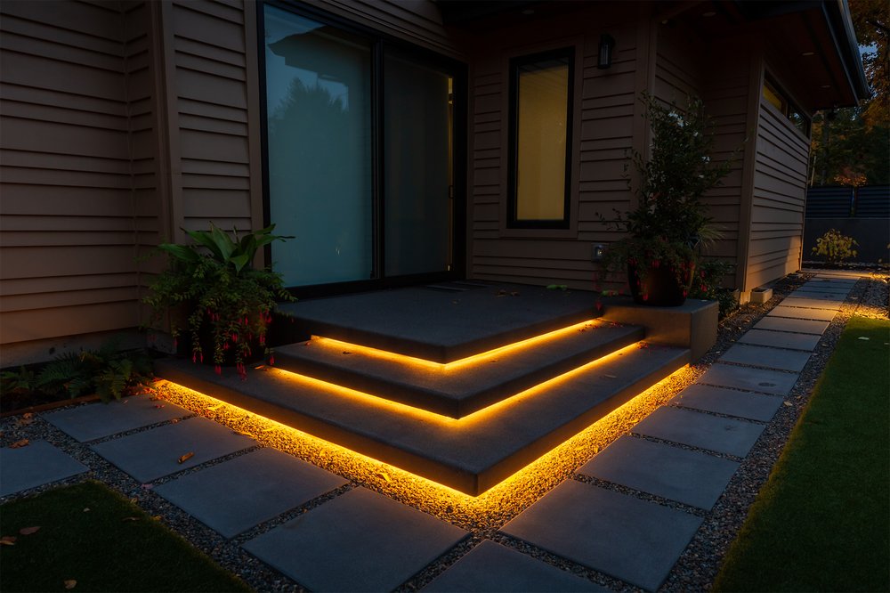 7 Outdoor Landscape Lighting Ideas For Your Home - Yelp