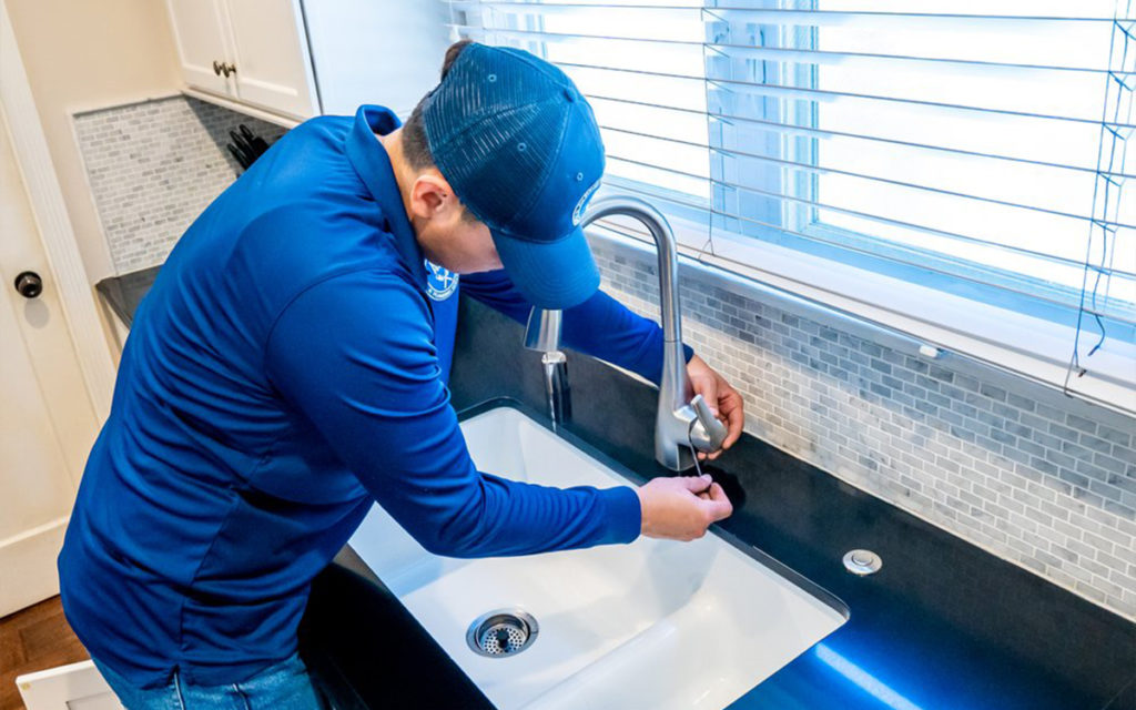 15 Questions to Ask a Plumber Before Hiring - Yelp