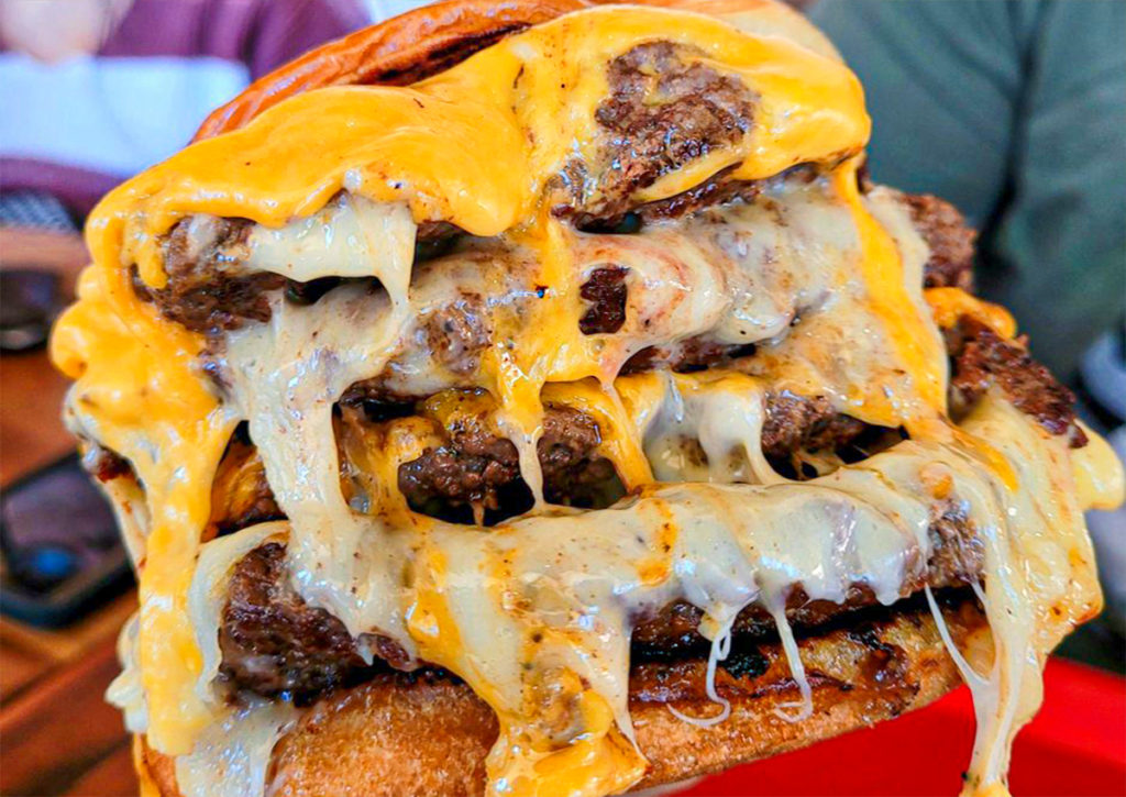 10 Best Burgers In America According to Yelp Reviewers